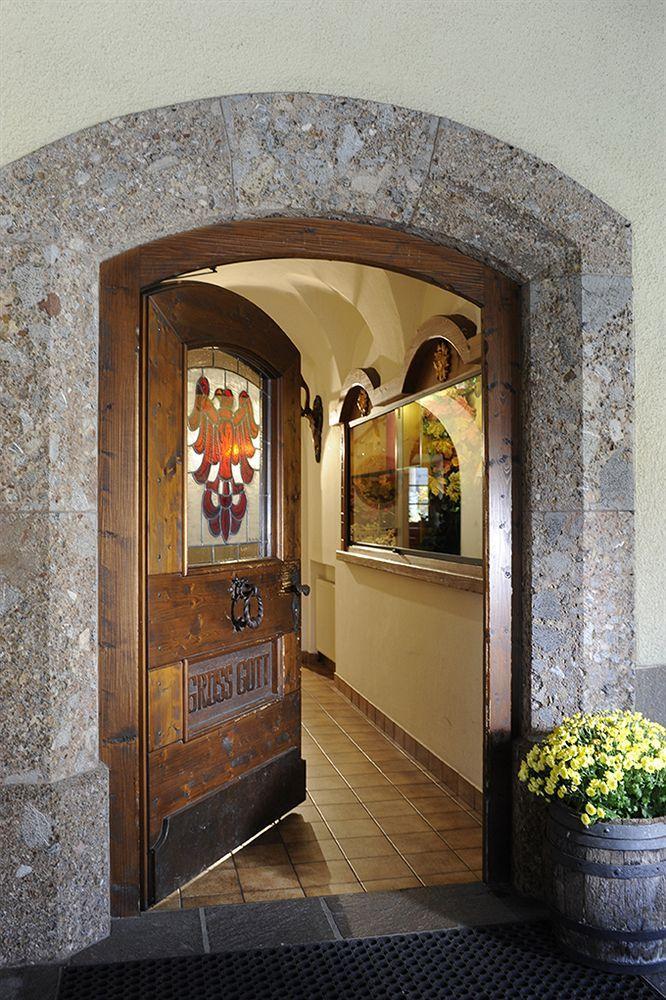 Gasthaus Sonne Тарренц Екстер'єр фото