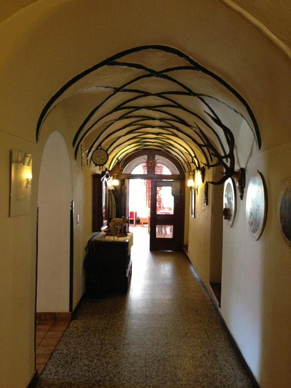 Gasthaus Sonne Тарренц Екстер'єр фото
